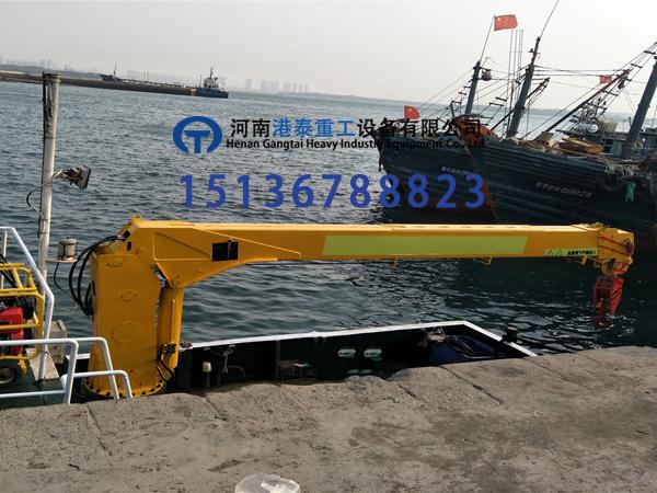 船用浮式起重机改造如何平衡成本与性能